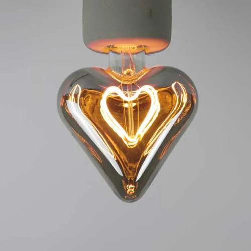 E27 LED Lamp filament hartje smokey grey 5W 2200K dimbaar