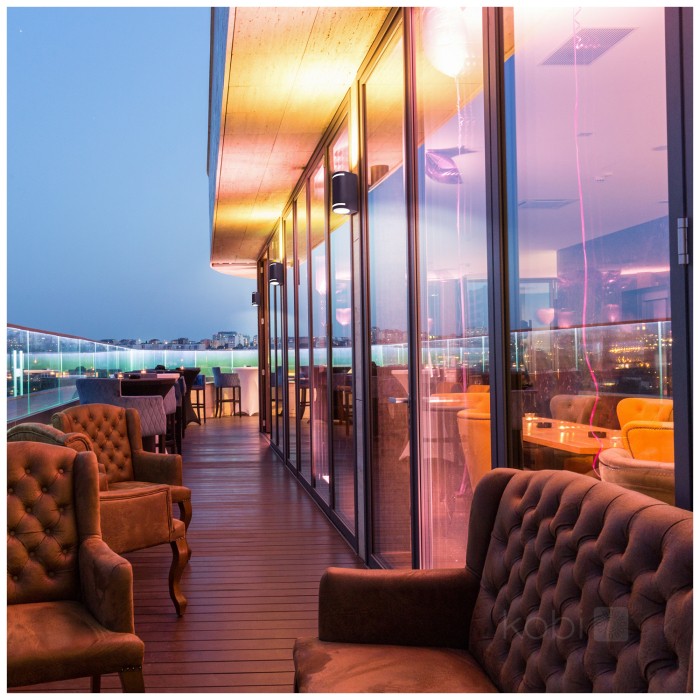 LED Wall Light Bi-Directional Half Round 150mm GU10 IP44