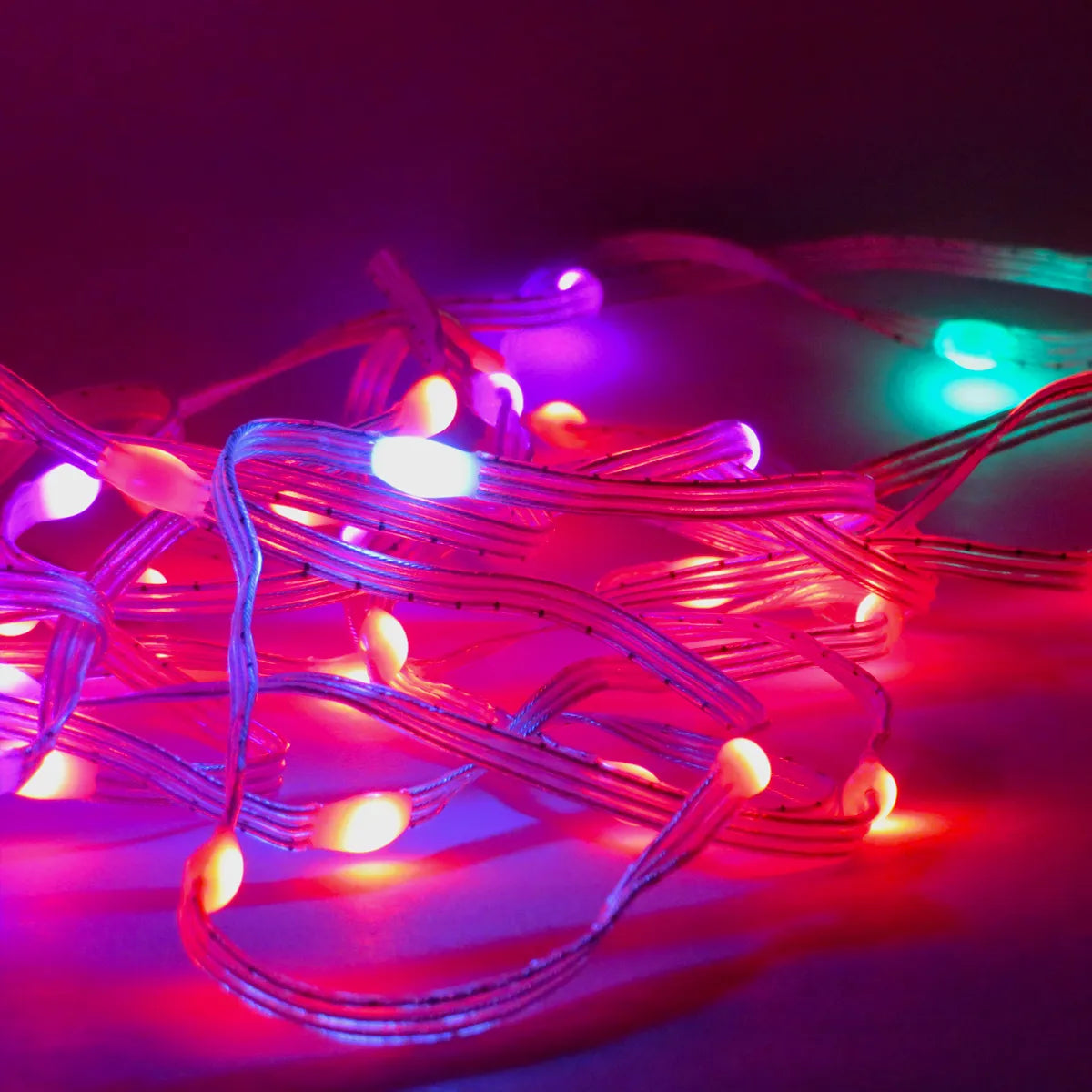 Lumières de Noël LED intelligentes Guirlande lumineuse RVB 10 mètres Contrôle par application 5 watts